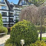 Daire деметрия в Aspen Golf And Razlık