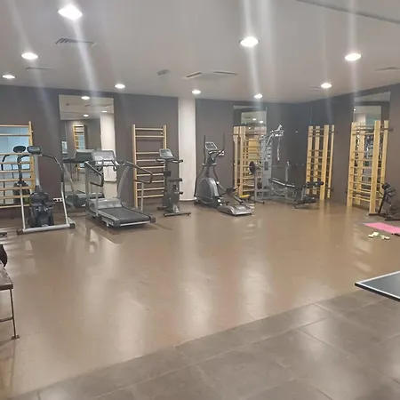 деметрия в Aspen Golf And *