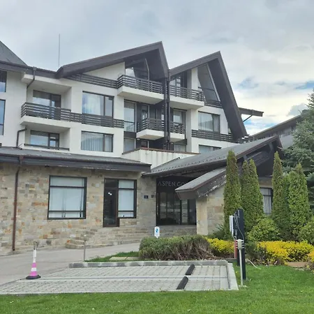 Lejlighed деметрия в Aspen Golf And *