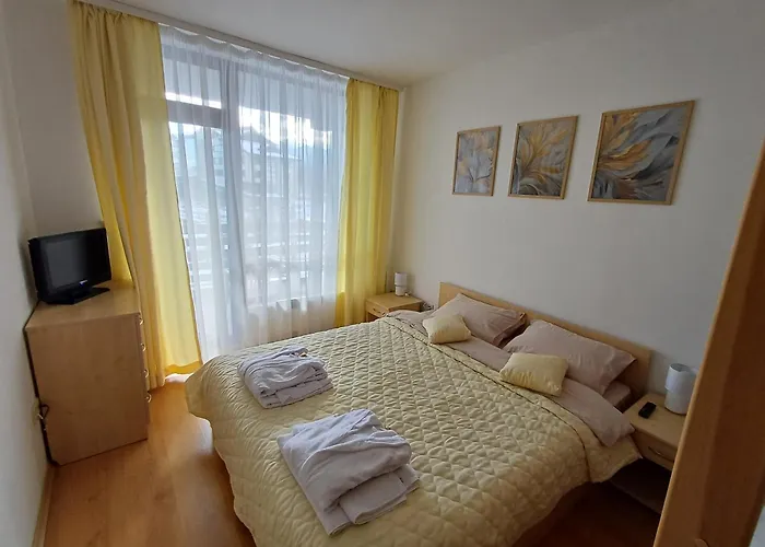 деметрия в Aspen Golf And Razlog