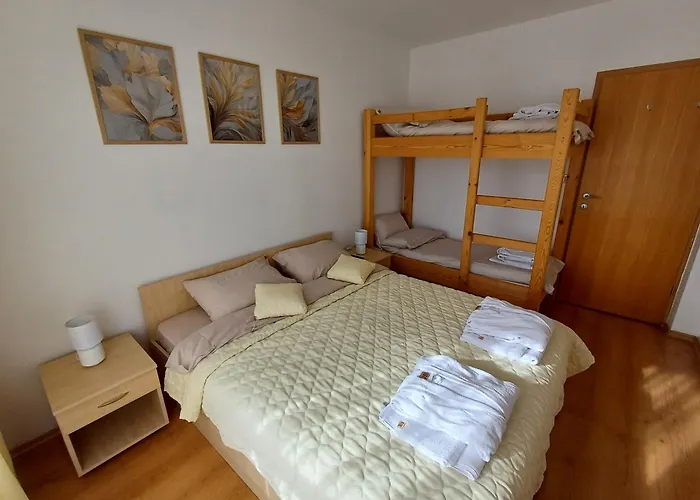 деметрия в Aspen Golf And Appartamento