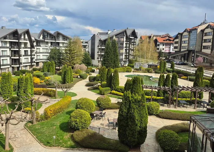 деметрия в Aspen Golf And *