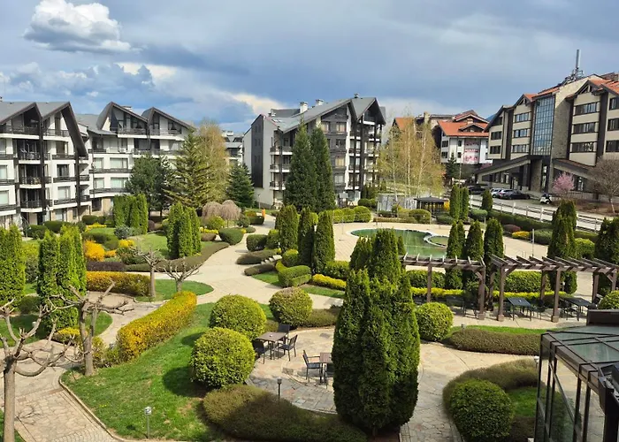 деметрия в Aspen Golf And *